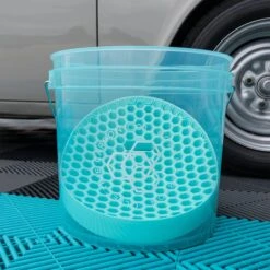 Carbon Collective Scrub Guard – Mitt Grit Guard -Interior Clean Shop Scrub Guard 13L Offer